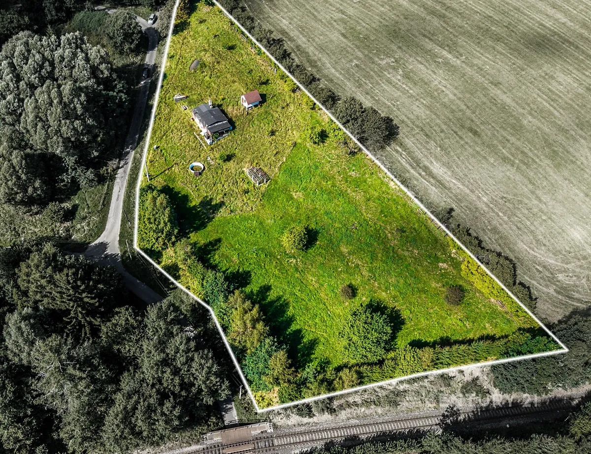 Prodej stavebního pozemku 5065 m²